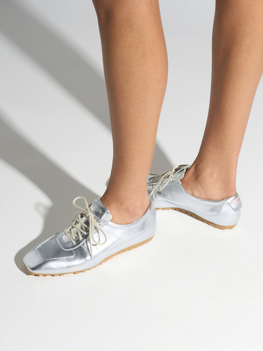 Uma Slim Sneakers