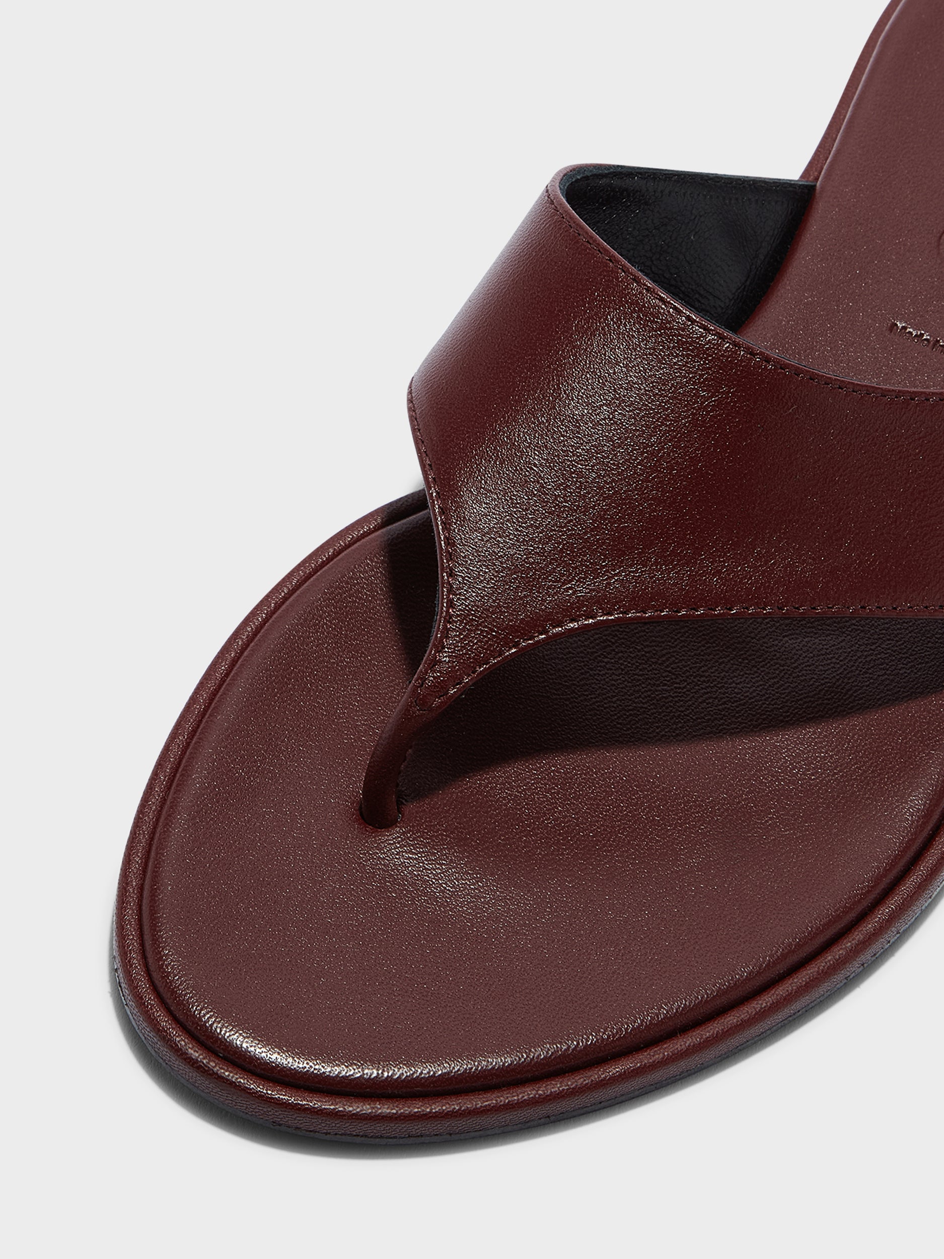 Aeyde | Amaya Leather Flat Sandals for Women | Port Nappa | Round Toe | Flat Heel | Heel Details