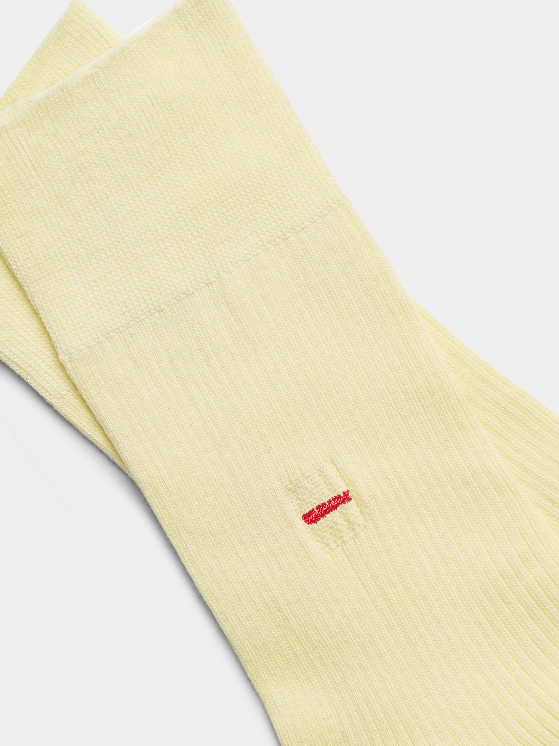 Aeyde | Jamie Cotton Socks for Women | Lemon Cotton | Luxury Materials | Handmade in Italy | Material Details