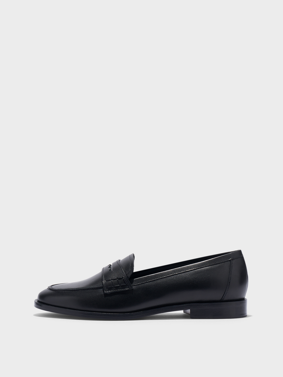 Aeyde | Oskar Leather Loafers Leather Flats for Women | Black Calf | Round Toe | Flat Heel | Side View