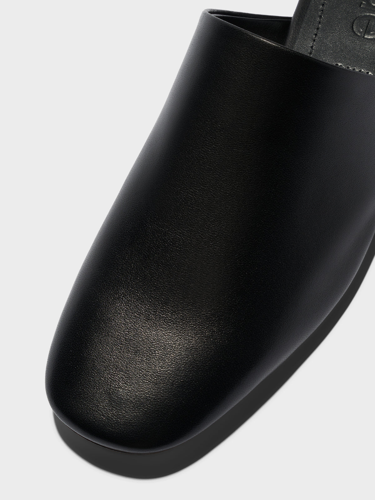 Rega Round-Toe Mules